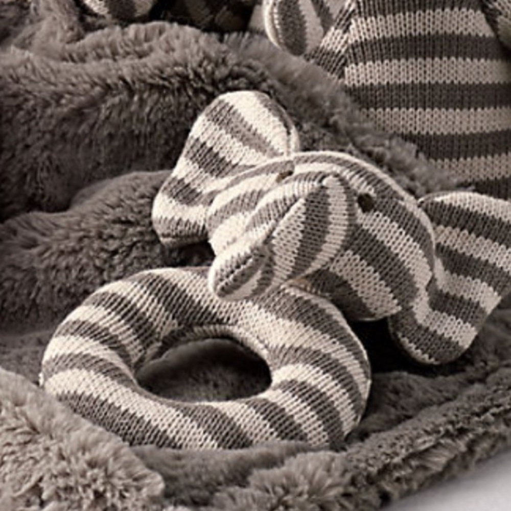 NWT Restoration Hardware Luxe Knit Elephant Rattle